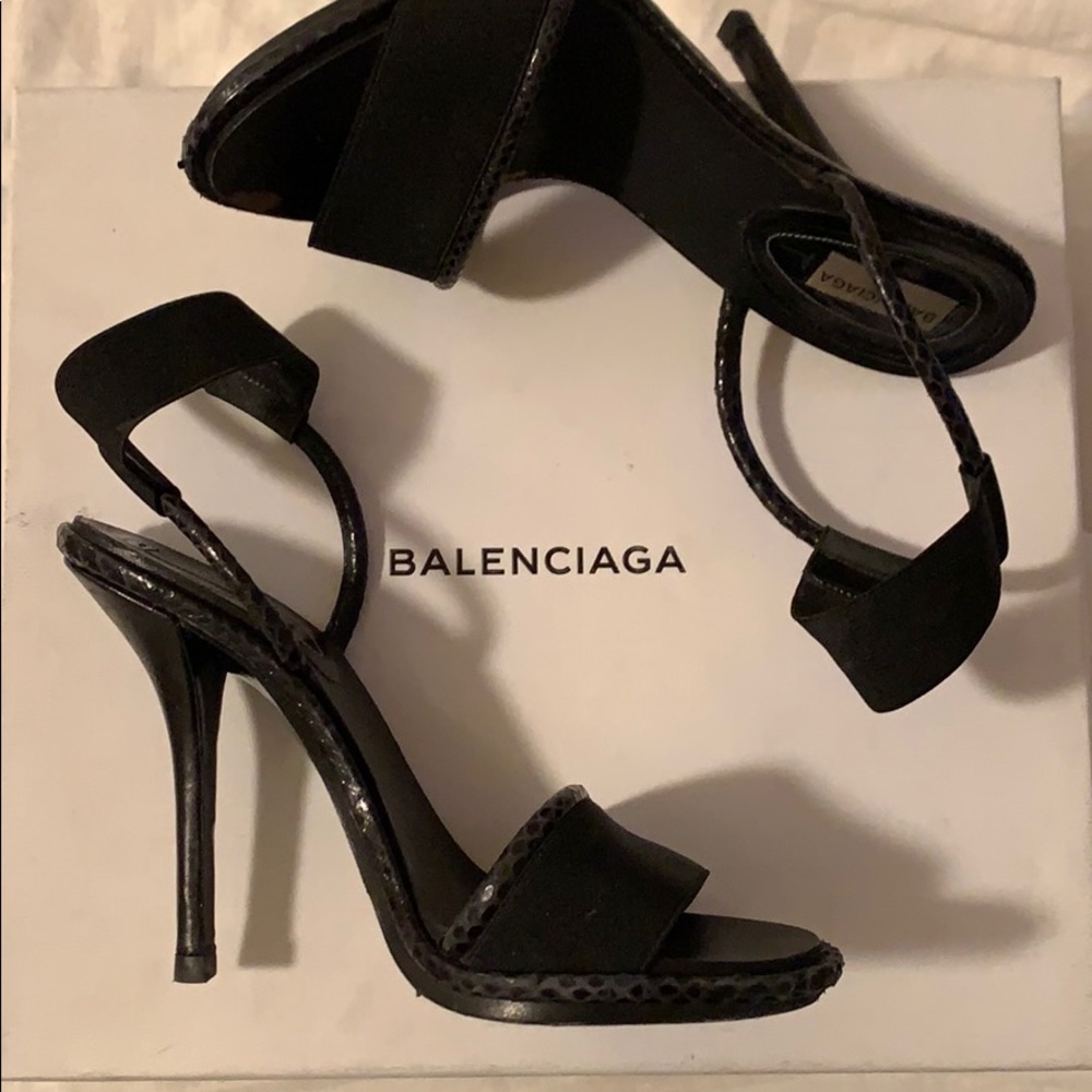 Balenciaga Tess Sandal sz 37